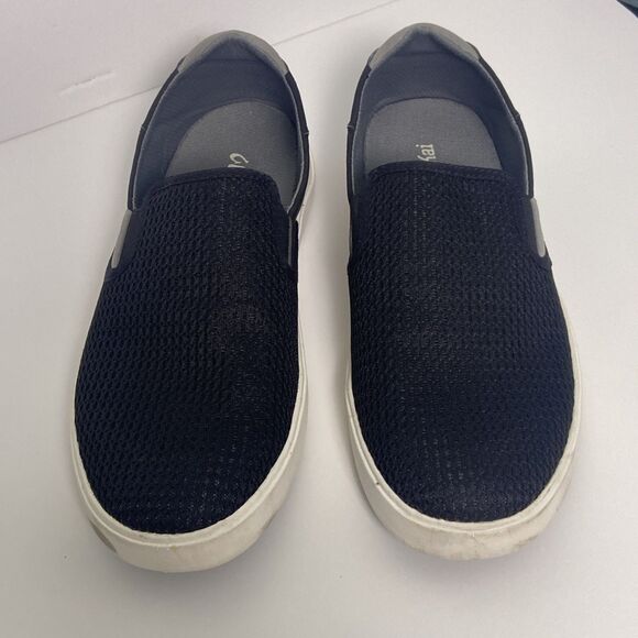 OluKai Men’s Sz 9 Slip On LAE’AHI Black And Gray Rubber White Soles Non Slip - Picture 2 of 9